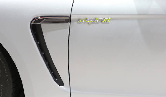 porsche_panamera_s-e_hybrid_54