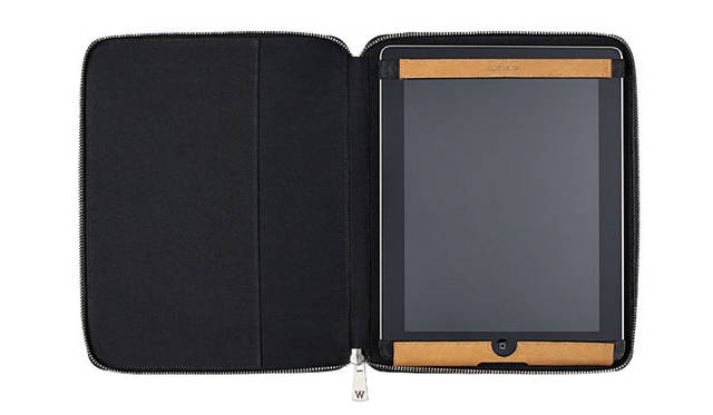 <strong>J.M. Weston｜ジェイエムウエストン</strong>　「クリスマスセレクション」　iPadケース7万7700円