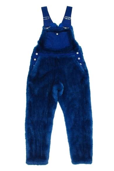 <strong>OPENING CEREMONY｜ハローキティとオープニングセレモニーがコラボレーション</strong><br /><br />FUR OVERALL<br />2万9400円<br /><br />OPENING CEREMONY OMOTESANDO<br />東京都渋谷区神宮前6-7-1-B<br />Tel. 03-5466-6350<br />営業時間｜11:00～21:00<br />不定休<br /><br />OPENING CEREMONY<br />http://www.openingceremonyjapan.com/