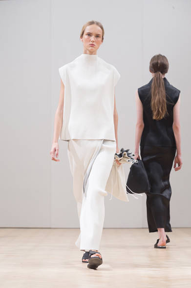 <strong>J.W. Anderson｜J.W. アンダーソン</strong>　2014年春夏コレクション