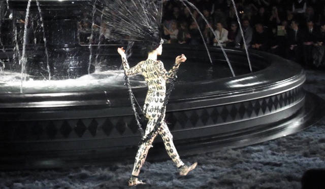 <strong>萩原輝美のファッション・デイズ vol.93</strong>　ルイ・ヴィトン　2014年春夏コレクション会場