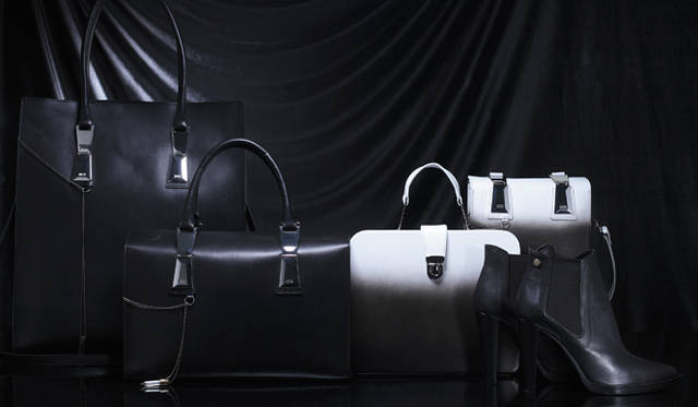 <strong>DIESEL｜ディーゼル</strong>　新アクセサリーコレクション「ROCKING THE WORLD OF ACCESSORIES」<br /><br />「Cubist Rock」コレクション　左から バッグ[W38×H43×D10cm] 5万9850円、バッグ[W34×H21×D16.5cm] 4万7250円、バッグ[W26.5×H22×D4.5cm] 4万5150円、バッグ[W18.5×H13.5×D8cm] 2万8350円、シューズ[H10.5cm] 4万4100円