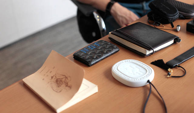 左端の文庫本は、明治の文豪、谷崎潤一郎のの随筆『陰翳礼讃（いんえいらいさん）』