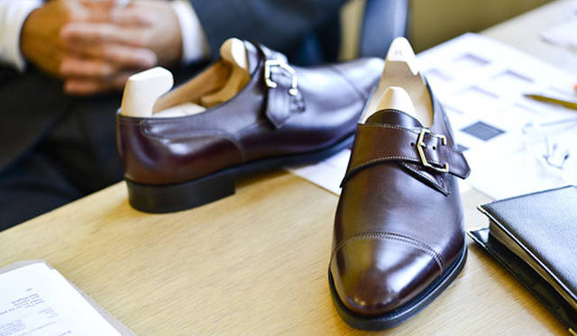 <strong>JOHN LOBB｜ジョンロブ</strong>　クリエイティブディレクター、アンドレス・ヘルナンデス氏