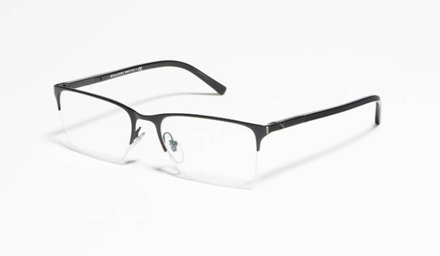 「PARENTESI」3万4650円（ブルガリ アイウエア事業部）