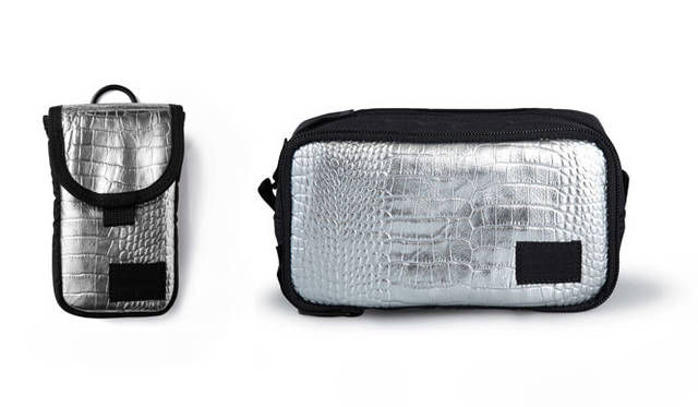 <strong>HEAD PORTER｜ヘッド・ポーター</strong>　「BLACK BEAUTY×GLITTER -Winter Collection-」　「COSMETIC CASE」（HP-4145）8400円