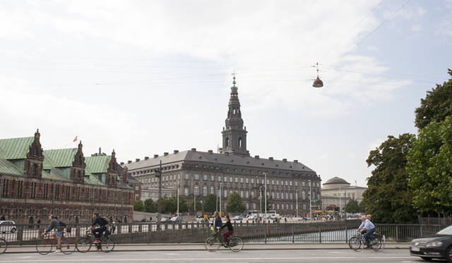 <strong>URBAN RESEARCH｜アーバンリサーチ</strong>　コンセプトブック最新第9弾 『URBAN RESEARCH : COPENHAGEN』　