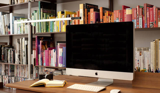 <strong>Jake Dyson Products｜ジェイク ダイソン プロダクト</strong>　 「CSYS LED Light（シーシス）」　