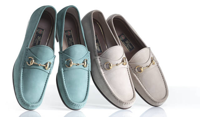 「1953コレクション」ホースビット ローファー 各7万5600円