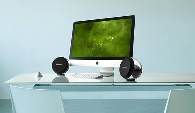 洗練されたデザインで、Apple製品との相性も良い