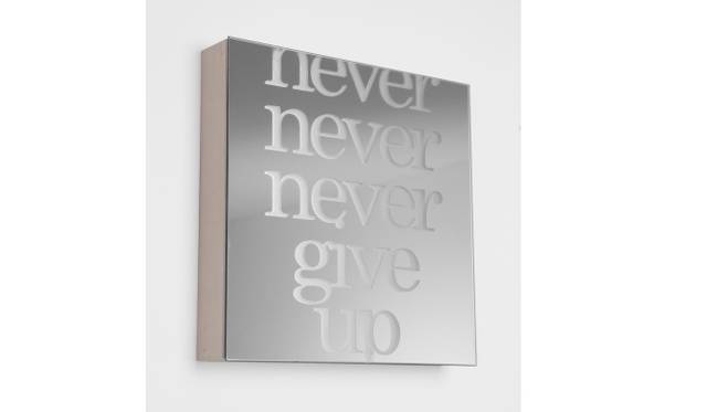 <strong>EACH × OTHER｜国内初のポップアップストアをオープン</strong>　「LUX mirror painting」 5万2500円