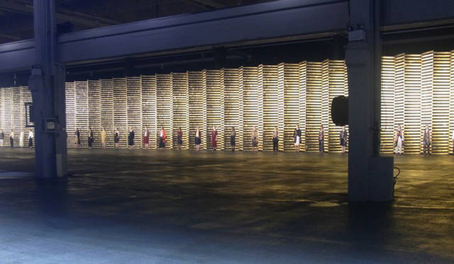 <strong>萩原輝美のファッション・デイズ vol.94</strong>　DRIES VAN NOTEN（ドリス ヴァン ノッテン）ショー会場