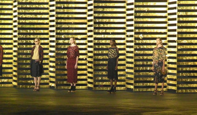 <strong>萩原輝美のファッション・デイズ vol.94</strong>　DRIES VAN NOTEN（ドリス ヴァン ノッテン）ショー会場