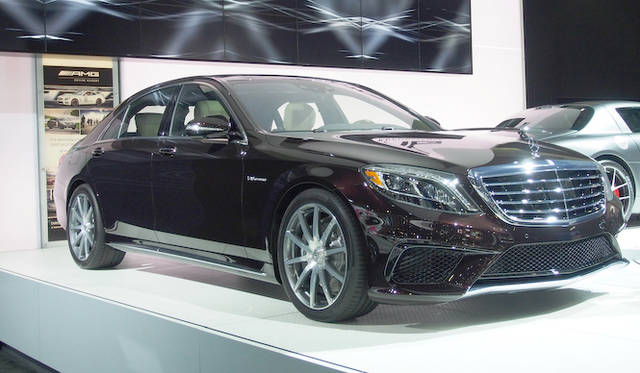 こちらはV8エンジンを搭載した「S 63 AMG」