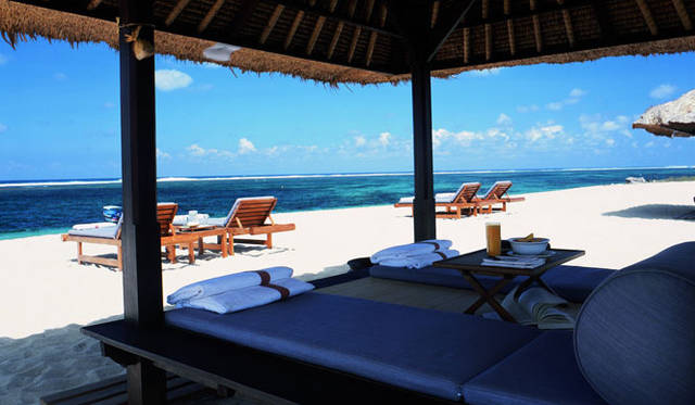 <strong>Amanresorts｜アマンリゾーツ</strong>　「アマヌサ（Amanusa）」　アマヌサビーチクラブ　© Amanresorts