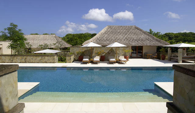 <strong>Amanresorts｜アマンリゾーツ</strong>　「アマヌサ（Amanusa）」　10棟あるヴィラには、シェフとバトラーが常駐する　© Amanresorts