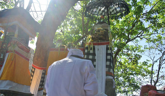 <strong>Amanresorts｜アマンリゾーツ</strong>　「アマヌサ（Amanusa）」　満月の日の儀式「ブラン・プルナモ」