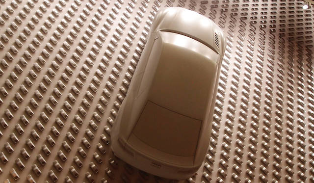 ピナコテーク デア モデルネの壁面をかざる、“アウディ デザイン ウォール”