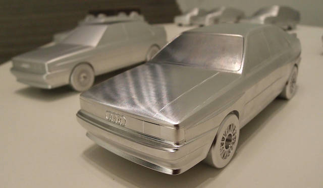 壁面にはこのミニチュアが1,800個並べられている