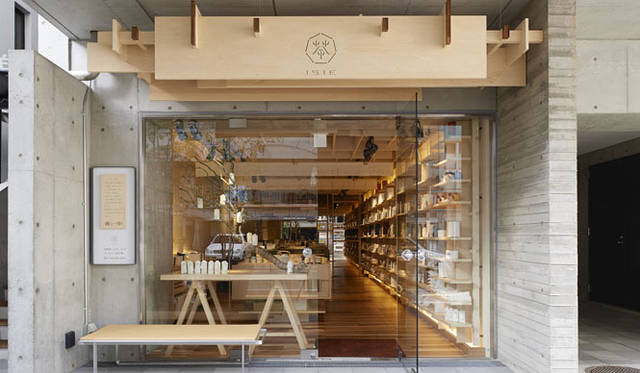 <strong>151E｜イチゴイチエ</strong>　九州7県厳選茶 福岡のお茶専門店<br>九州7県から厳選した選りすぐりのお茶や、手間ひまかけて作られた7県の郷土菓子、茶器などが揃う