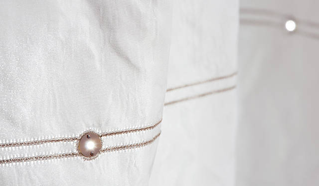 「eLumino Aves（エルミノ アヴェス）」