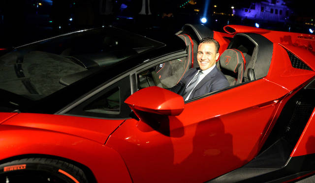 サッカーイタリア代表元キャプテンであり、2006年ワールドチャンピオンのファビオ・カンナヴァーロ氏（Fabio Cannavaro）。