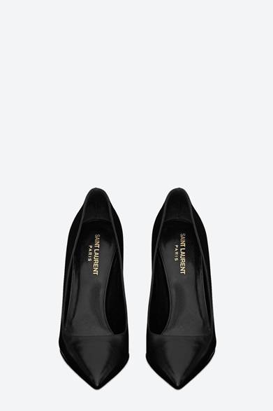 <strong>SAINT LAURENT｜『プレイボーイ』の表紙にバニーガール姿のケイト・モス</strong>　PARIS ESCARPINS　6万7200円