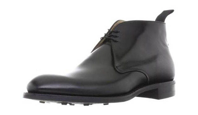 <strong>Javari.jp </strong>　CHEANEY（チーニー） 「JACKIE III R（ジャッキー III R）」5万5650円<br>現代的な、実にスマートなデザインのチャッカブーツ。スーツに合わせてもまったく遜色ない、エレガントな雰囲気を醸し出すモデルだ