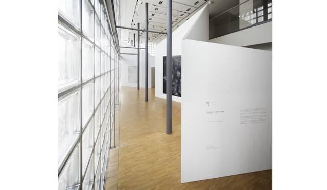 <strong>ART｜銀座メゾンエルメスフォーラムで『クリスチャン・ボヌフォワ展』</strong>　© Nacása & Partners Inc. / Courtesy of Fondation d’entreprise Hermès