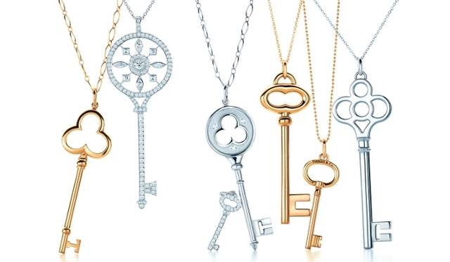 <strong>TIFFANY & Co.｜ティファニー</strong> 「ティファニー キー」ペンダント　©Tiffany&Co.