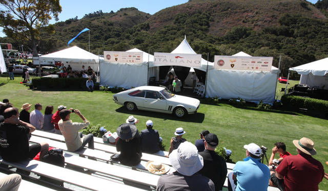 コンコルソ・イタリアーノは、コンコルソ＝コンクールというタイトルからも想像できるように、ここでもメインイベントとなるのは、メイクス別におこなわれるプライズ・ギビング（表彰式）だ。主役はもちろんイタリアンブランドだが、クラッシックカーのみならず、最新の現行モデルでも、エントリーが可能なのが大きな特徴