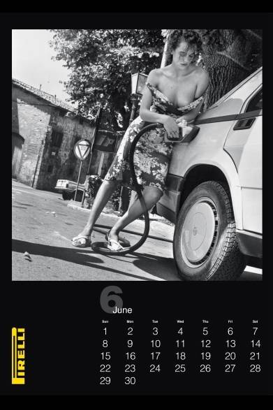 <strong>PIRELLI｜ヘルムート・ニュートンによる未発表カレンダーをリリース</strong>