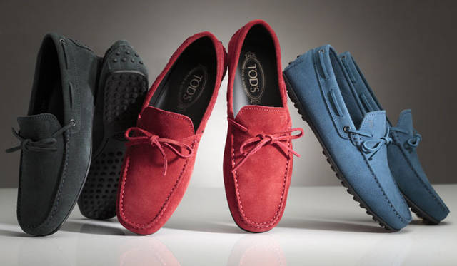 <strong>TOD’S｜トッズ</strong>　ドライビングシューズ「CITY GOMMINI（シティー ゴンミーニ）」各5万5650円（阪急メンズ東京 3階）