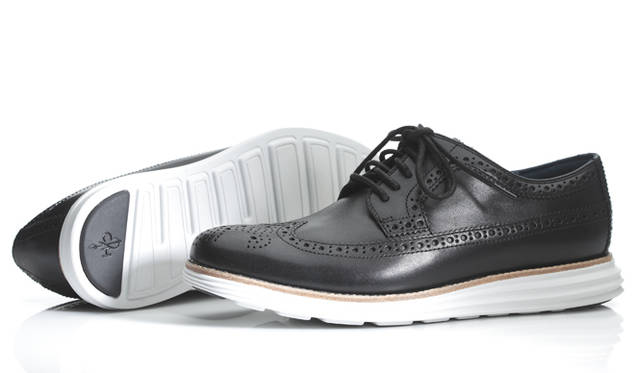 <strong>Cole Haan｜コールハーン</strong>　「ルナグランドウイングチップ」3万9900円（阪急メンズ東京 地下1階）