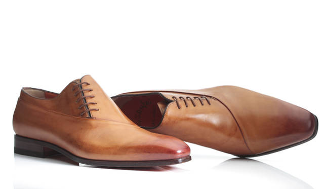 <strong>Santoni｜サントーニ</strong>　靴10万5000円（阪急メンズ東京 地下1階）