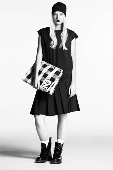 <strong>PIECE D’ANARCHIVE｜ピエス ダナルシヴ</strong>　2014年春夏コレクション