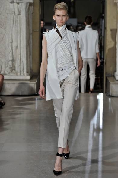 <strong>BOUCHRA JARRAR｜ブシュラ・ジャラール</strong>　2014年春夏オートクチュールコレクション