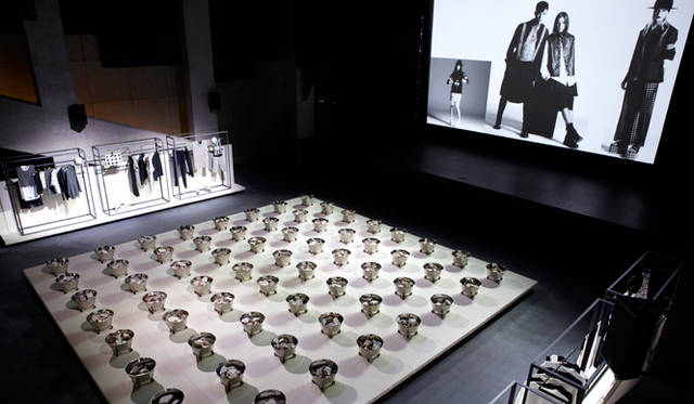 <strong>萩原輝美のファッション・デイズ vol.95</strong>PIECE D’ANARCHIVE（ピエス ダナルシヴ）ショー会場