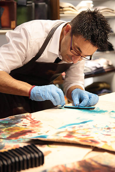 イタリアより来日した職人のマウロ・ビアンキ氏