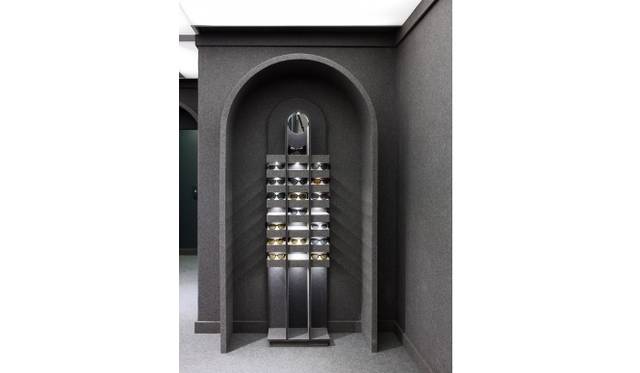 <strong>VIKTOR&ROLF｜フランスでは初となる旗艦店をパリ1区にオープン</strong>　