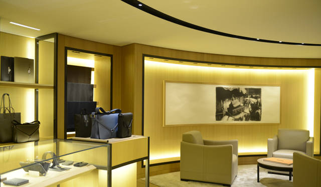 moynat_interior_22_665 2階メンズフロアより