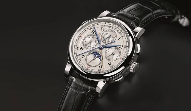 <strong>A.LANGE & SÖHNE｜2013年新作、各国で栄誉ある賞を相次いで受賞</strong>　人気モデル「1815ラトラパント・パーペチュアルカレンダー」