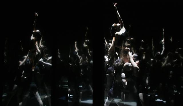 <strong>ART｜Noism1による『PLAY 2PLAY－干渉する次元』神奈川公演</strong>　Photo: Kishin Shinoyama