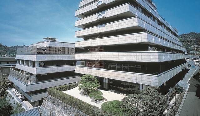 <strong>ART｜アートフェスティバル『道後オンセナート2014』のプレオ―プン</strong>　道後舘