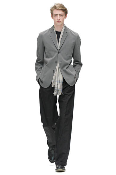 トラウザーズ2万1000円（マーガレット・ハウエル）<br />※価格は税抜価格（2014年1月現在）