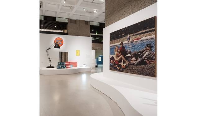 <strong>ART FILE 28｜「Pop Art Design（ポップアート デザイン）」</strong>　© Gar Powell-Evans 2013 Courtesy Barbican Art Gallery