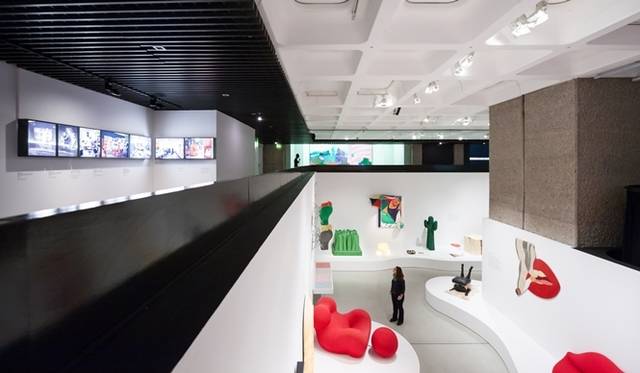 <strong>ART FILE 28｜「Pop Art Design（ポップアート デザイン）」</strong>　© Gar Powell-Evans 2013 Courtesy Barbican Art Gallery