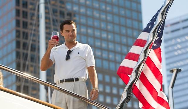 <strong>MOVIE｜伝説の破天荒なブローカーを描く『ウルフ・オブ・ウォールストリート』</strong>　© 2013 Paramount Pictures. All Rights Reserved.