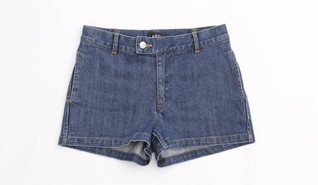 <strong>PASS THE BATON｜パスザバトンに人気スタイリスト、辻直子のクローゼットが出現</strong>　出品予定のアイテム