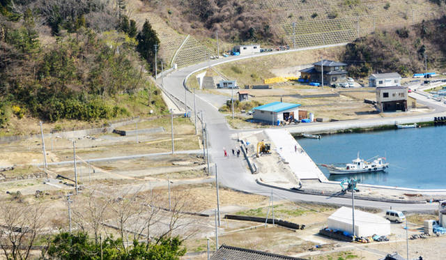 津波で住宅がほぼ無くなった鮪立地区。ここに防潮堤を作るかどうかを決断しなければならない